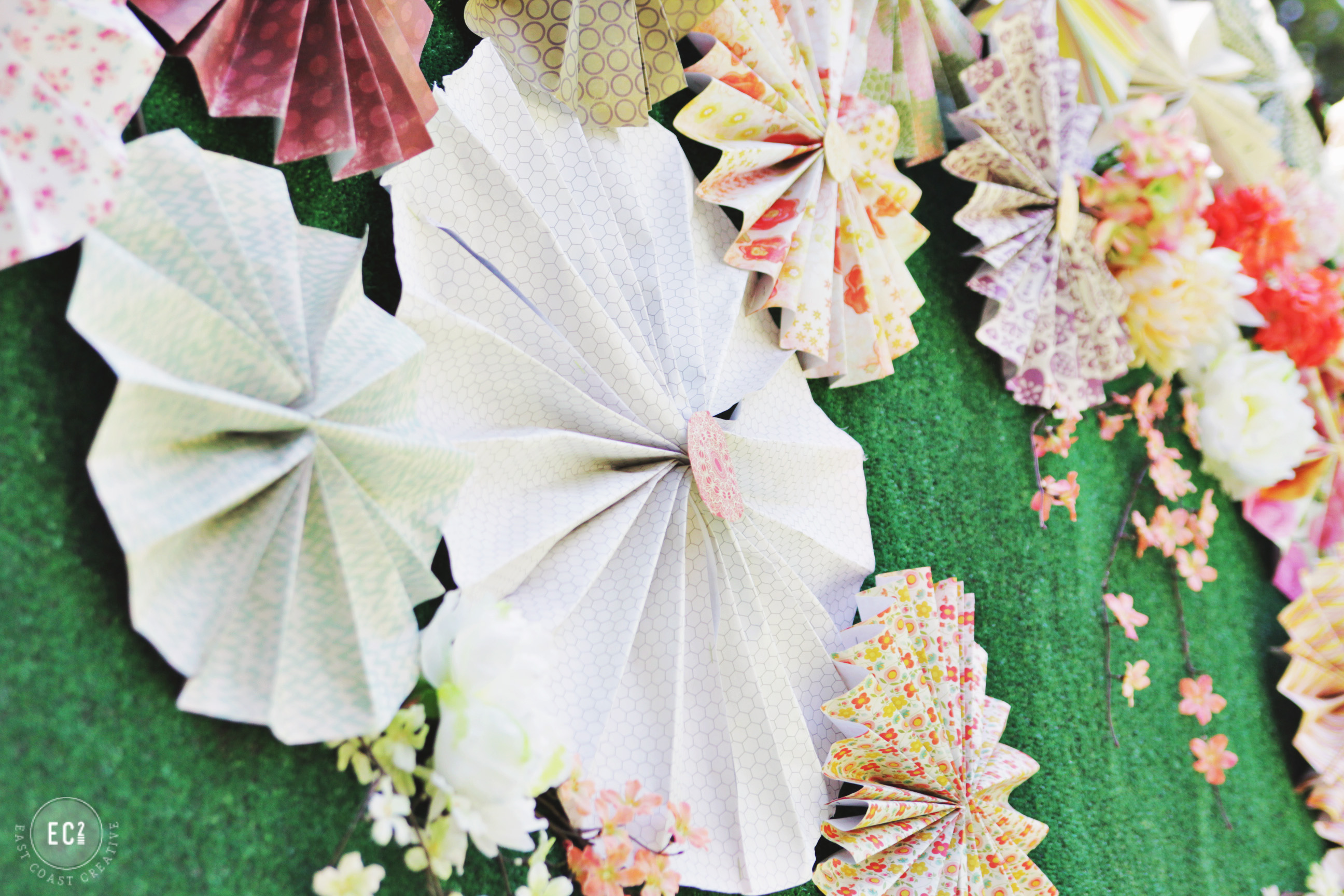 How to make paper pinwheel decorations