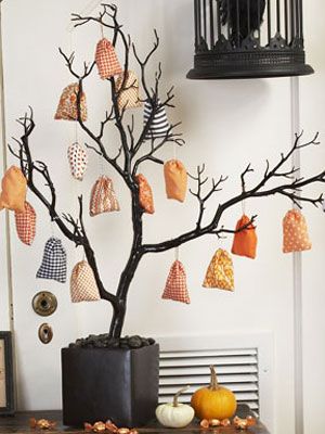 Halloween Tree DIY