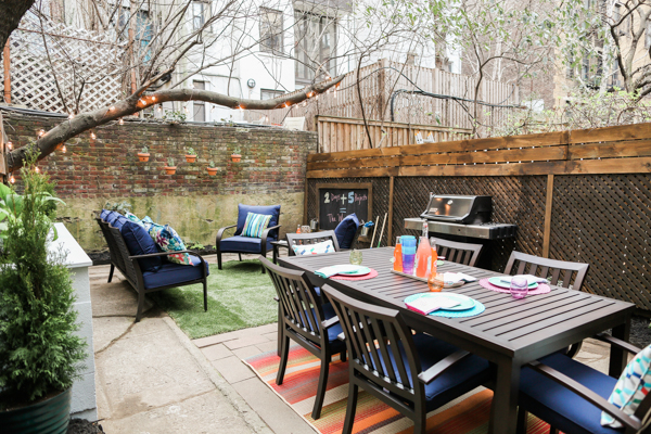 DIY Urban Patio Makeover Small Space Seating Entertaining Space